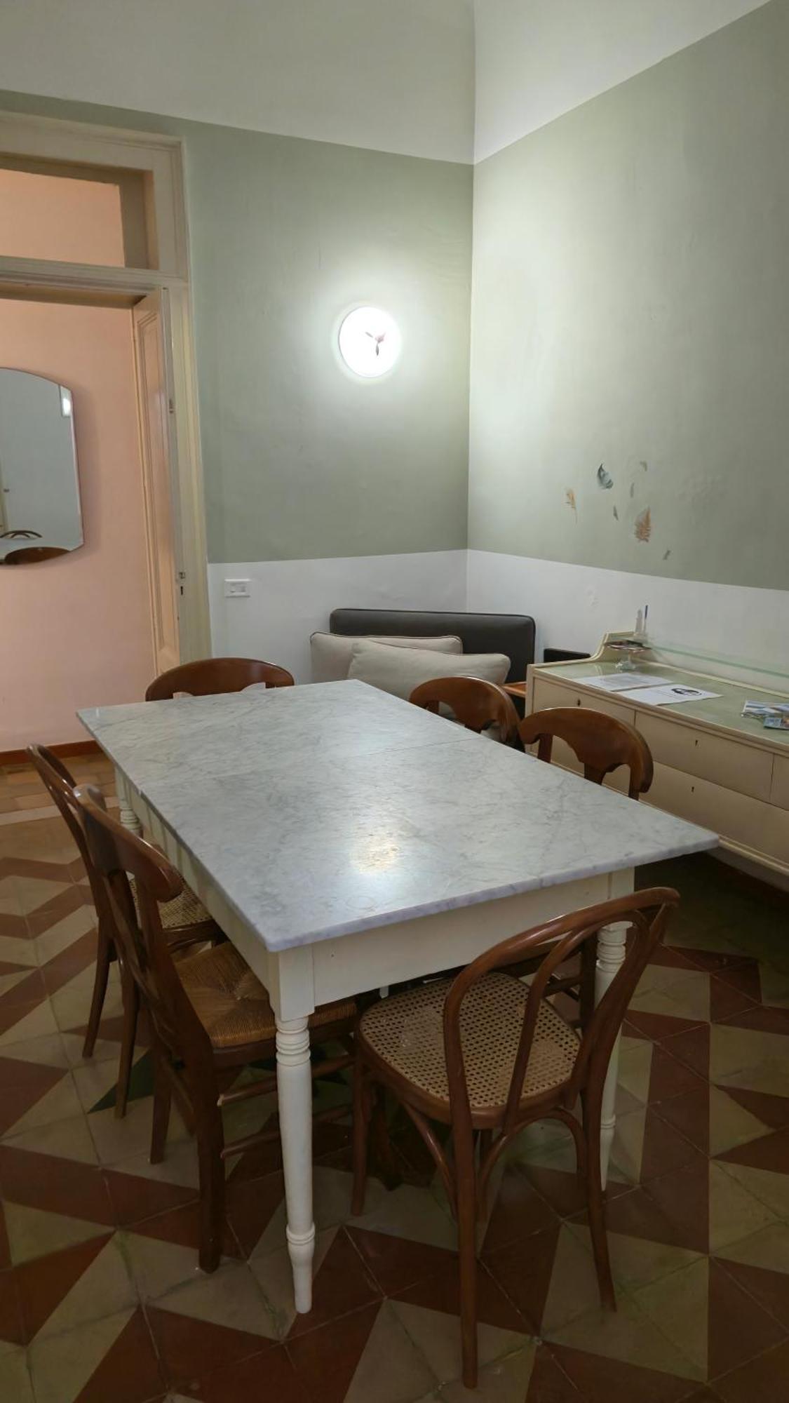 Отель Saranton House Катания Экстерьер фото
