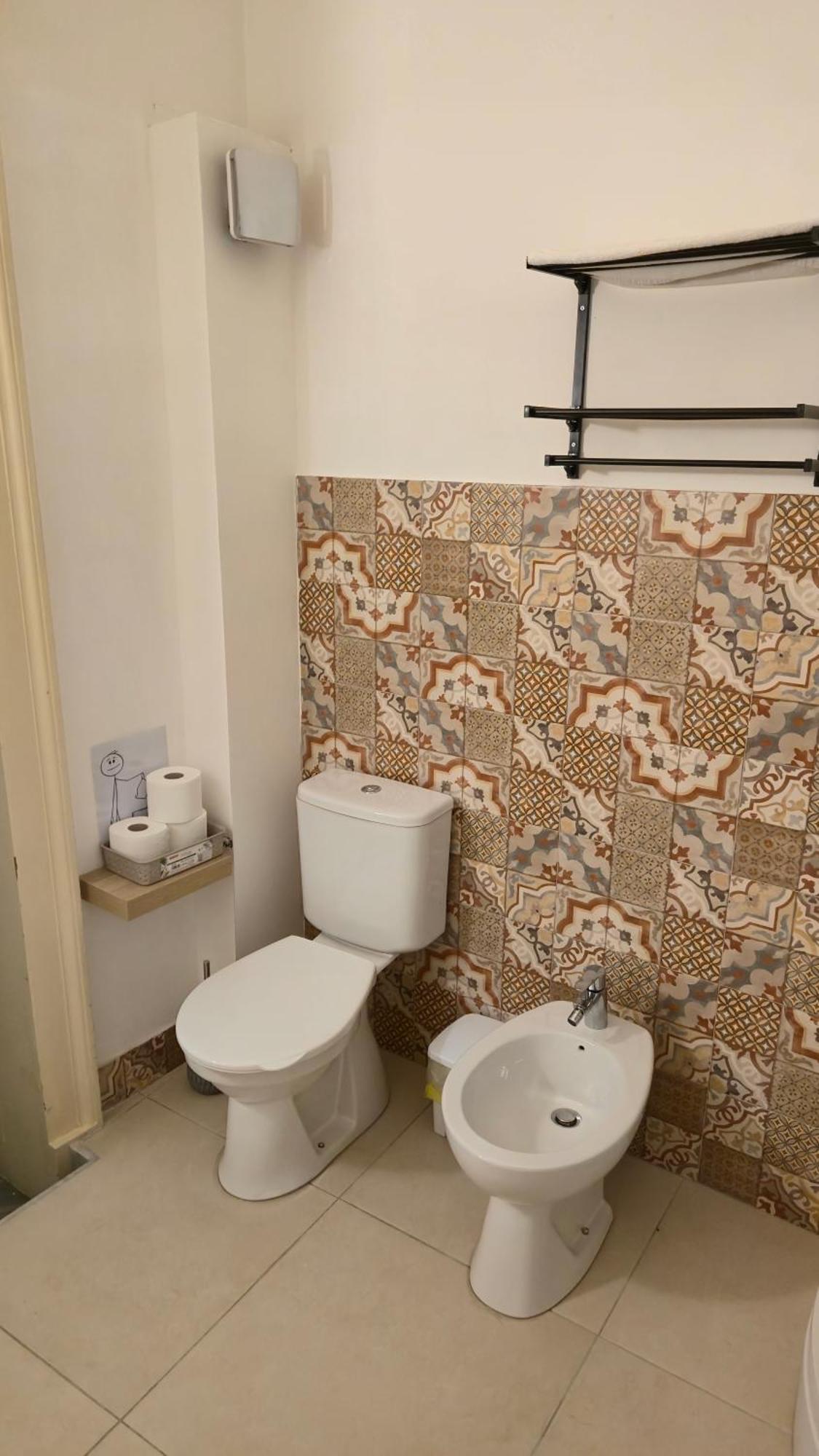 Отель Saranton House Катания Экстерьер фото